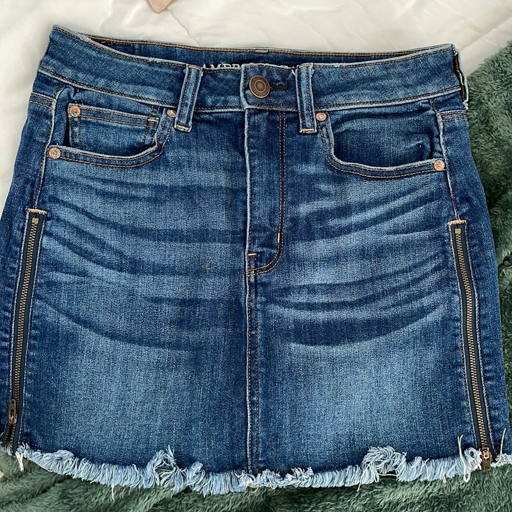American Eagle Jean Skirt Size 6